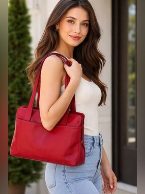 Women’s Classic Red Tote Bag - Liz Claiborne Crazy Horse  Everyday Shoulder Bag